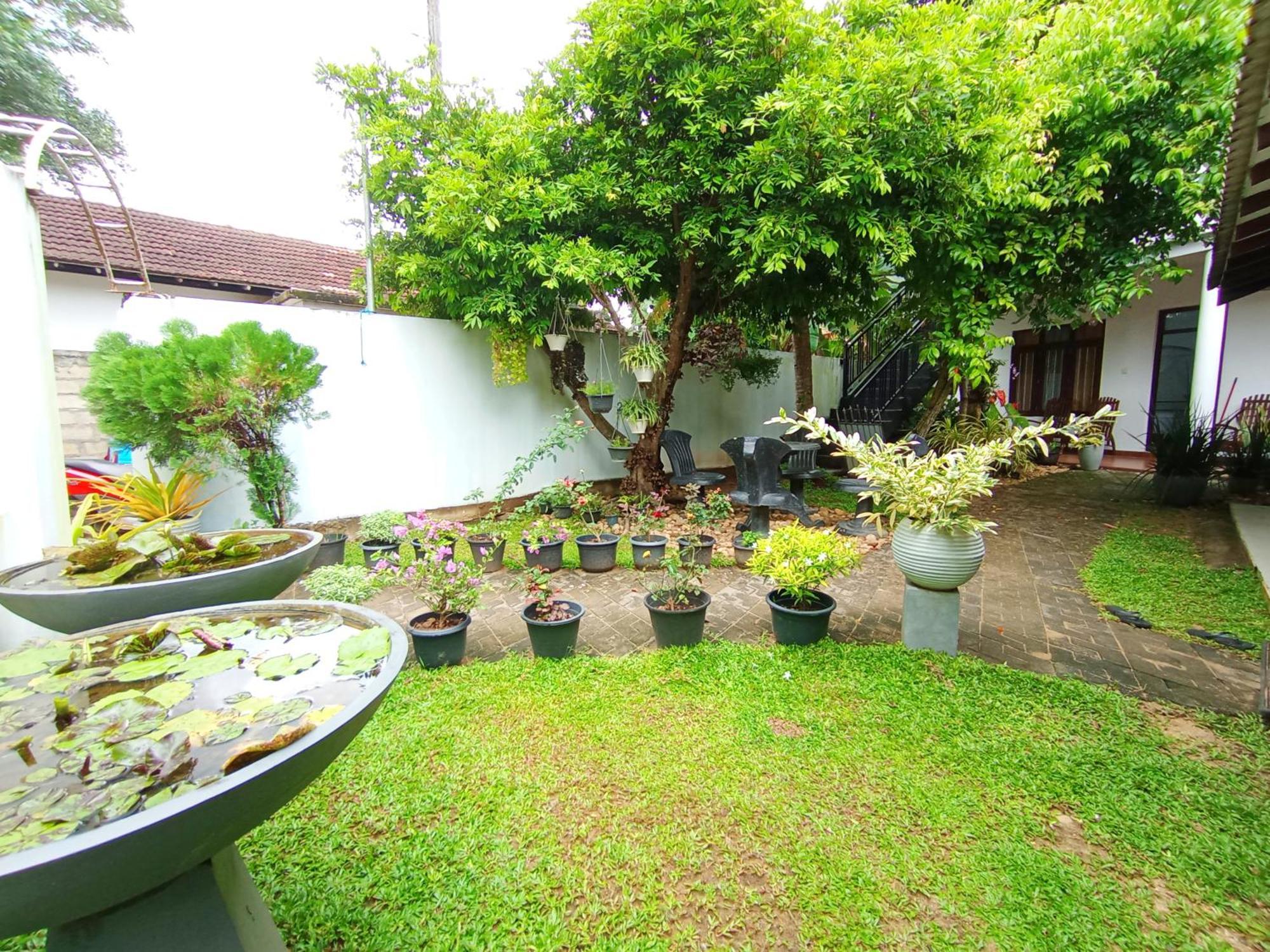 S & K Resort Mirissa Bagian luar foto